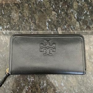 Tory Burch wallet